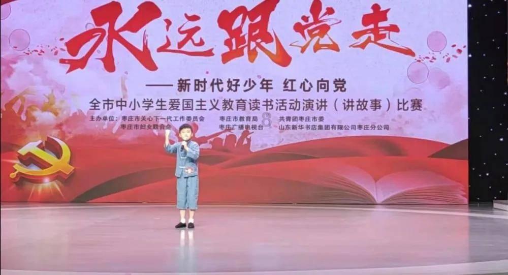 出差的浙江医生机场救人 他却遗憾“如果大家会这个就好了”